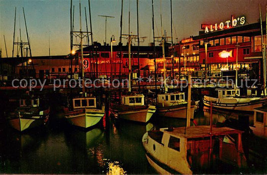 73716582 San Francisco California Fisherman's Wharf at night