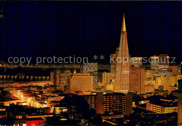 73717362 San Francisco California Transamerica Pyramid dominant l'horizon de