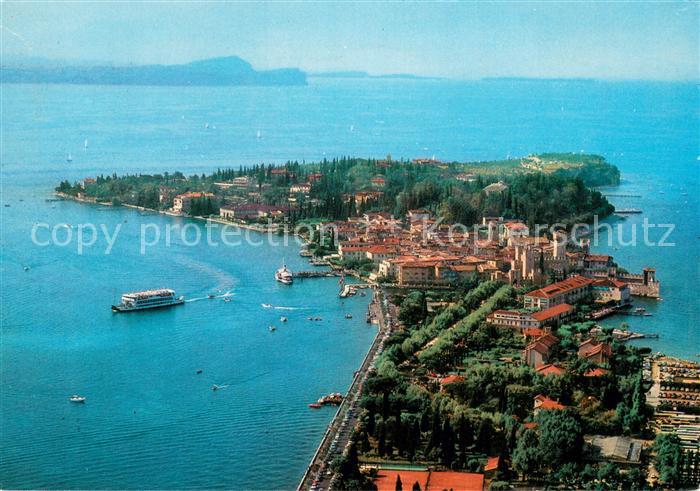 73721395 Sirmione Lago di Garda Halbinsel Gardasee