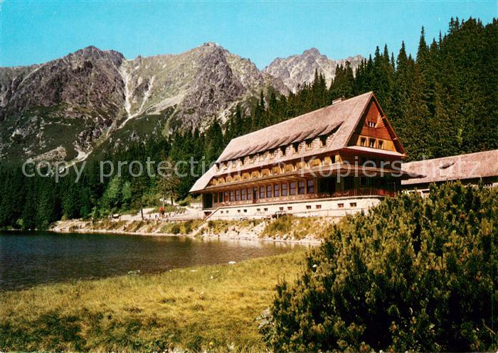 73720841 Vysoke Tatry Horsky hotel kpt Moravku pri Popradskom ples v pozadi hreb