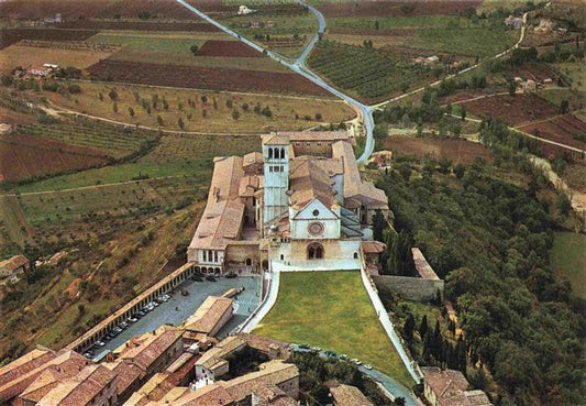 73980792 Assisi Umbria Basilica di San Francesco Fliegeraufnahme