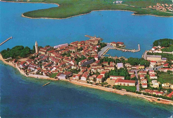 73981992 Novigrad Croatia Fliegeraufnahme