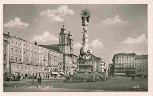 73981368 LINZ DONAU AT Hauptplatz Pestsaeule Kirche