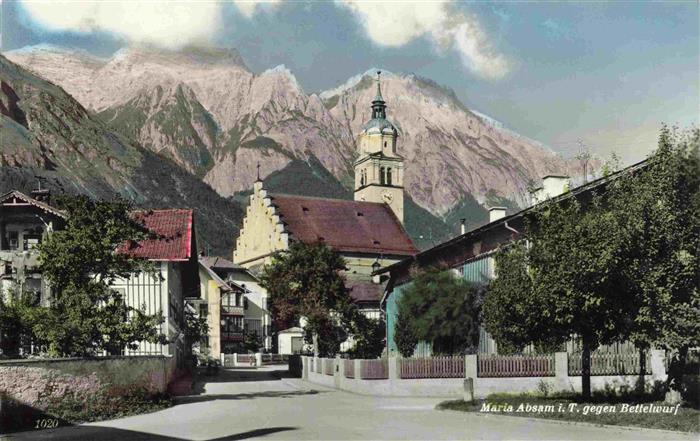 73981841 Maria Absam Hall Tirol AT Ortsmotiv mit Kirche Blick gegen Bettelwurf