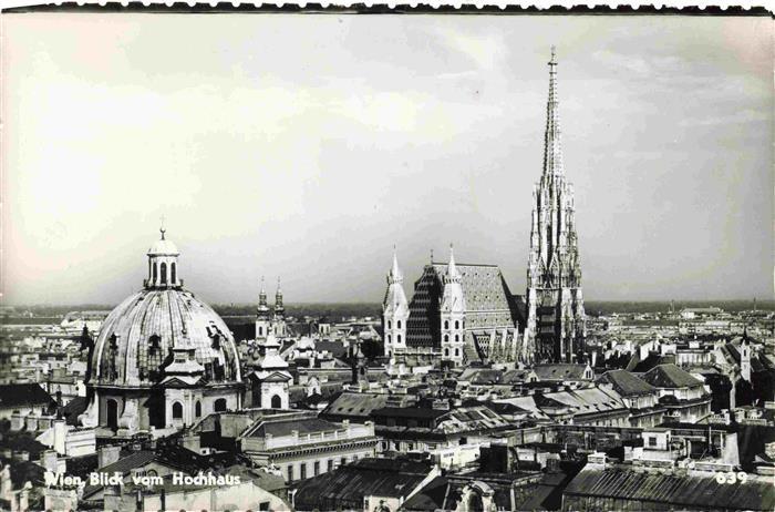 73982261 Wien AT Blick vom Hochhaus auf Stephansdom