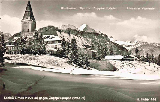 73982281 Schloss Elmau mit Hochblassen Alpspitze Zugspitze Hochalm