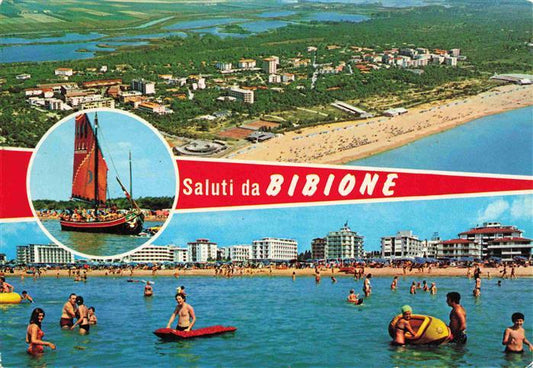 73983782 BIBIONE Veneto IT Fliegeraufnahme Segelschiff Strandpartie