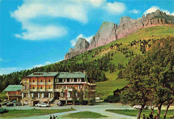 73985790 Karerpass Passo Carezza IT Hotel Savoy mit Rosengarten Dolomiten