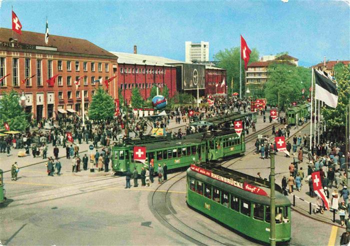 74027860 Strassenbahn Tramway-- Schweiz Mustermesse Basel Vorplatz Eingang Halle