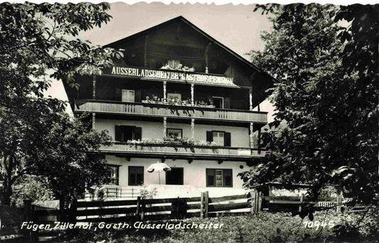 73965553 Fuegen Zillertal Tirol AT Gasthaus Ausserladscheiter