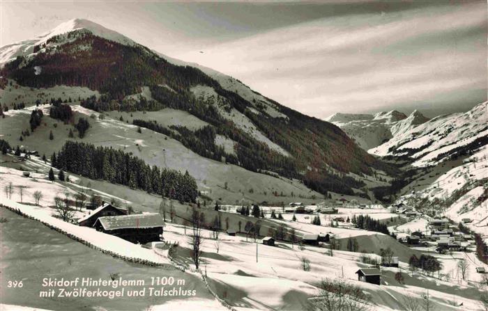 73965630 Hinterglemm Saalbach Pinzgau Pongau AT mit Zwoelferkogel und Talschluss