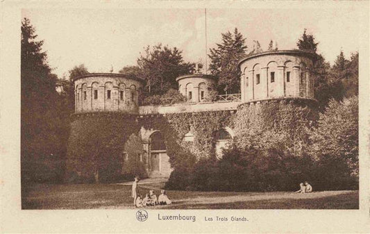 73966560 LUXEMBOURG  Luxemburg Les Trois Glands