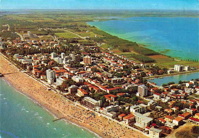 73969319 Lignano Sabbiadoro IT La spiaggia veduta aerea