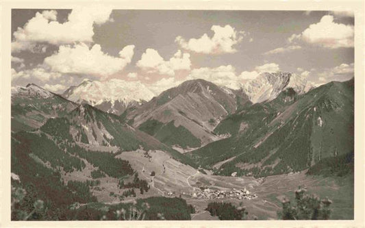 73969665 Berwang Tirol AT Panorama Blick vom Thaneller gegen Zugspitze Wetterste