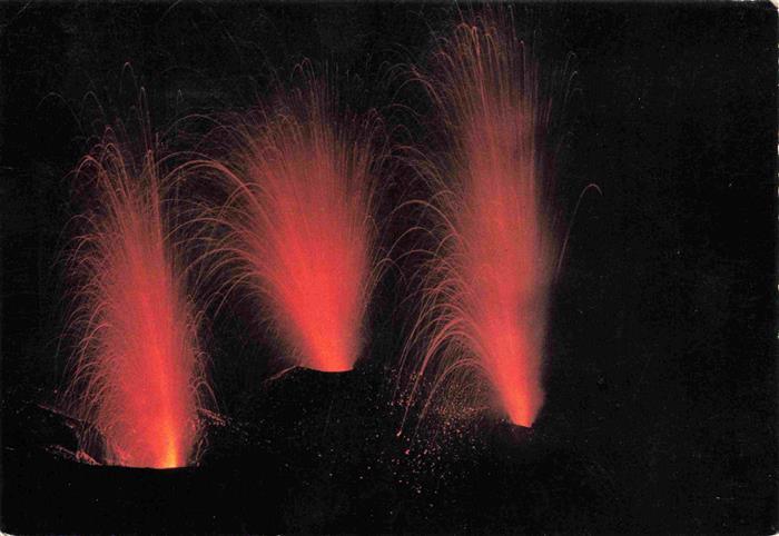 74032261 Vulkane Geysire Vulcans Geysers-- Stromboli Ausbrueche Nacht