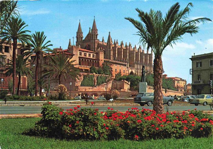 73970600 Palma de Majorque ES Cathédrale et Palais de la Almudaina