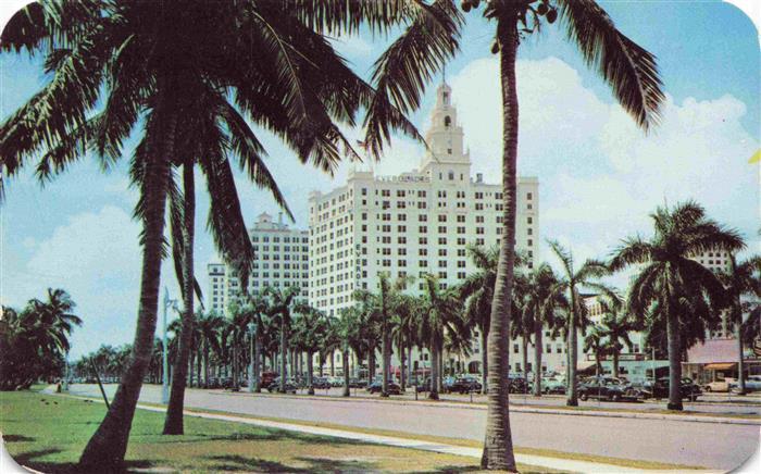 73994143 MIAMI Florida USA Biscayne Boulevard with the Everglades and Miami Colo