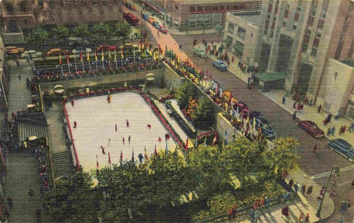 73994144 NEW YORK City USA The Rockefeller Plaza Outdoor Ice Skating Rink