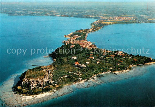 73744186 Sirmione Lago di Garda Fliegeraufnahme