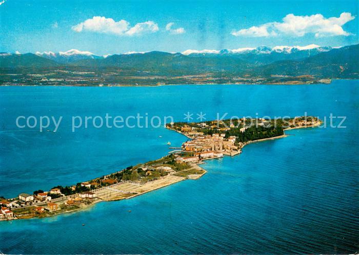 73751920 Sirmione Lago di Garda Panorama dall'aereo