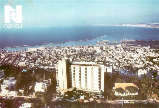 73766542 Photo aérienne de l'hôtel Haifa Nof