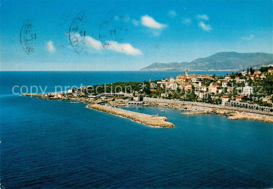 73775628 Bordighera IT Cap St Ampelio mit Hafen Fliegeraufnahme