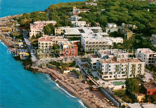 73776641 Ischia IT Fliegeraufnahme Kueste d. Grand Hotels