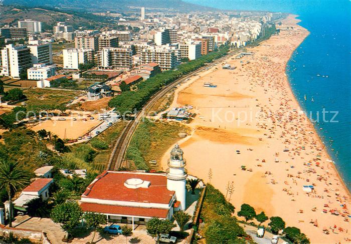 73776643 CALELLA de la Costa ES Fliegeraufnahme Strand-Panorama