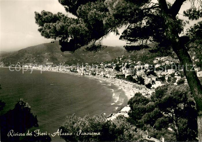 73779254 Alassio Liguria IT Panorama