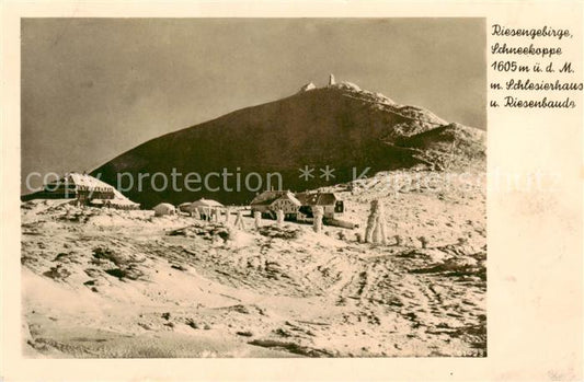 73805398 Riesengebirge Krkonose Karkonosze Schneekoppe mit Schlesierhaus und Rie