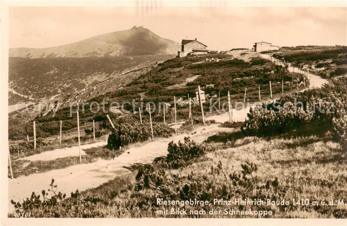 73805742 Riesengebirge Krkonose Karkonosze Prinz Heinrich Baude mit Schneekoppe