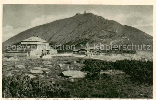 73809124 Riesengebirge Krkonose Karkonosze Schneekoppe mit Schlesierhausbaude