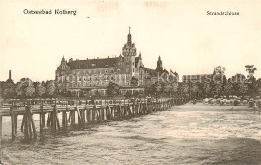 73809232 Kolberg  Ostseebad Kolobrzeg PL Strandschloss