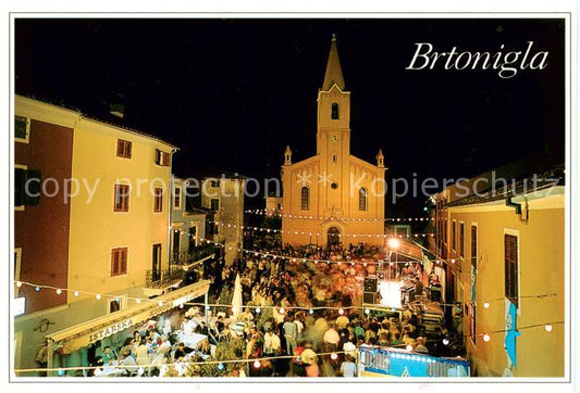 73848076 Brtonigla Istrien Croatia Strassenpartie Kirche