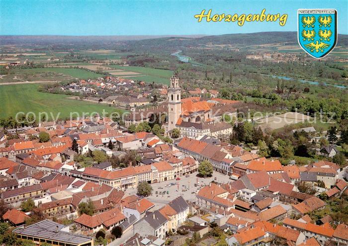 73861959 Herzogenburg Fliegeraufnahme mit Augustiner Chorherrenstift