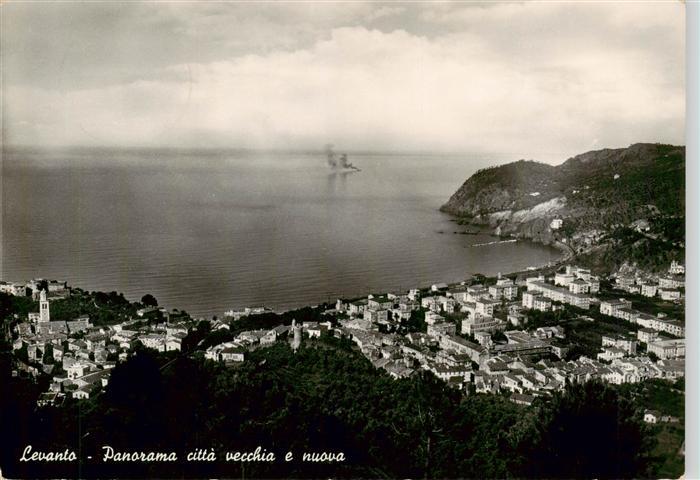 73875527 Levanto La Spezia Liguria IT Panorama citta vecchia e nuova