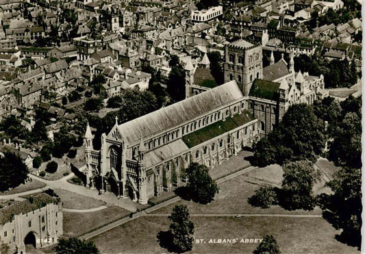 73893446 London  UK St Albans Abbey Fliegeraufnahme