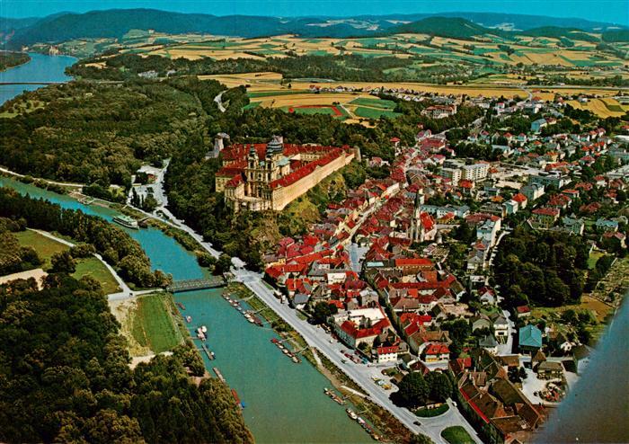 73881752 Melk Donau Niederoesterreich AT Benediktinerstift Melk Fliegeraufnahme