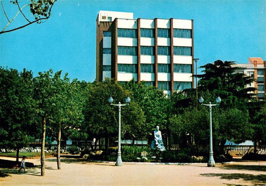 73882771 Mataro Cataluna ES Plaza de los Caidos