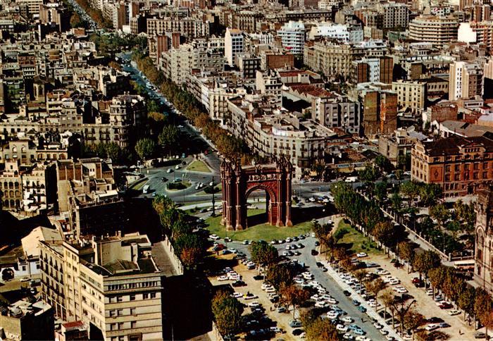 73885337 Barcelona Cataluna Arco del Triunfo Avenida de San Juan Fliegeraufnahme