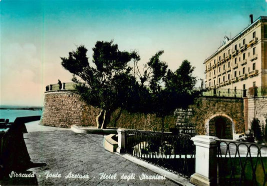 73901948 Siracusa Syrakus Sicilia Ponte Aretusa Hotel degli Stranieri