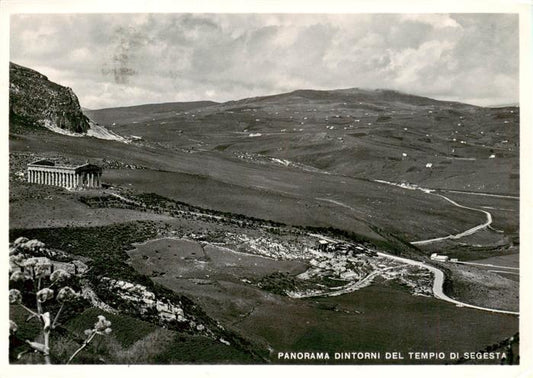 73914527 Segesta Sicilia IT Panorama dintorni del Tempio di Segesta