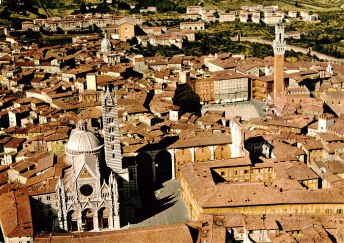 73941946 Siena Toscana IT Veduta aerea Il Duomo e il Palazzo Pubblico