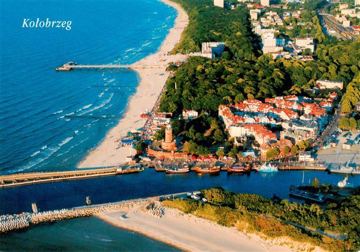 73946135 Kolobrzeg Kolberg Ostseebad PL Hafen Strand