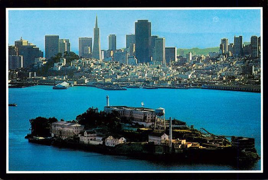 73954433 San Francisco California USA Alcatraz basks